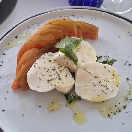 Caprese Salad.jpg