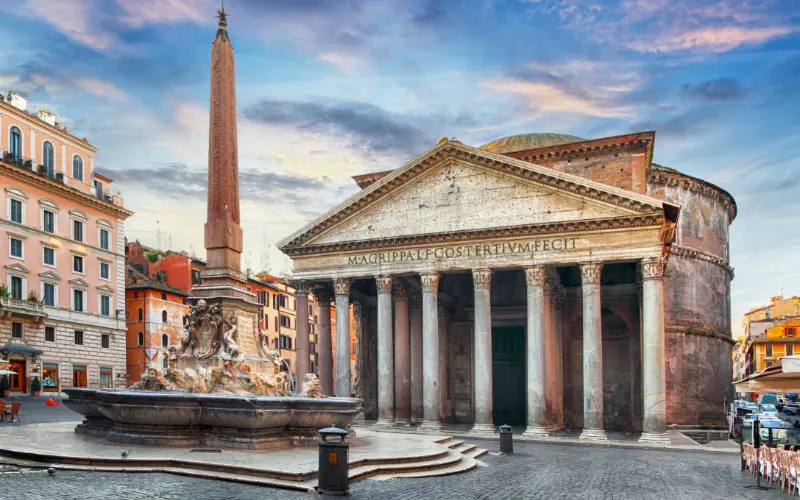 Roman ruins – the Pantheon in Rome