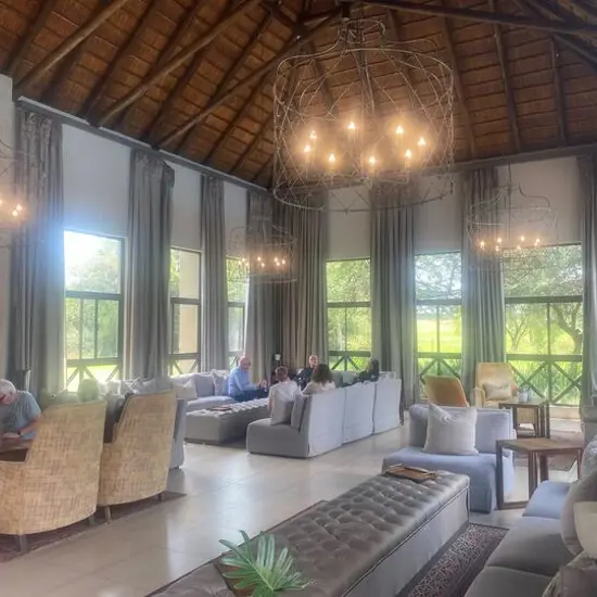 TS_SA_JAN_HOTEL.jpg
